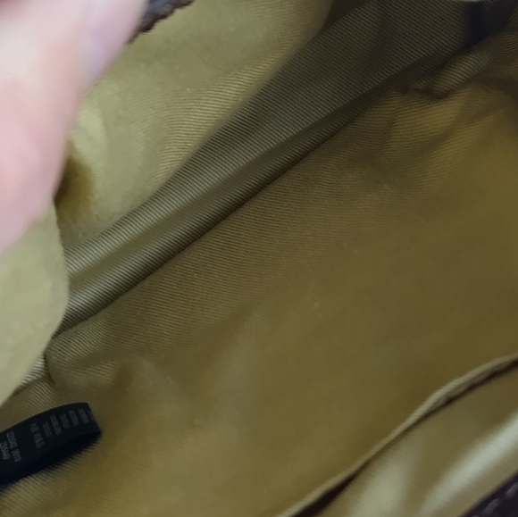 Fossil Brown Leather Turn Lock Croc Embossed Crossbody Bag w/ Key - Picture 10 of 16